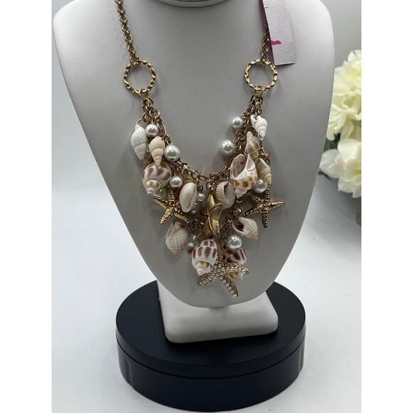 Betsey Johnson Pearls Sea Starfish Seashell Two Strand Statement NECKLACE New - Picture 2 of 11